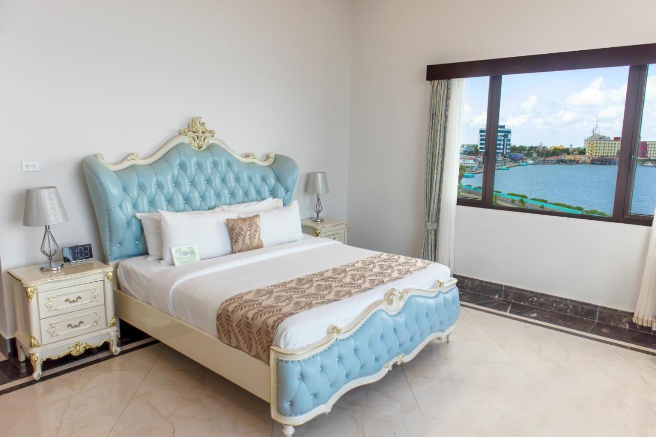 Golden Bay Belize Hotel Belize City Dış mekan fotoğraf